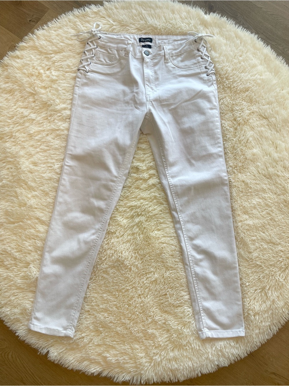 White Lace-Up Side Skinny Jeans for Women — Unbranded